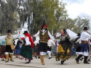 Los Islenos Dancers